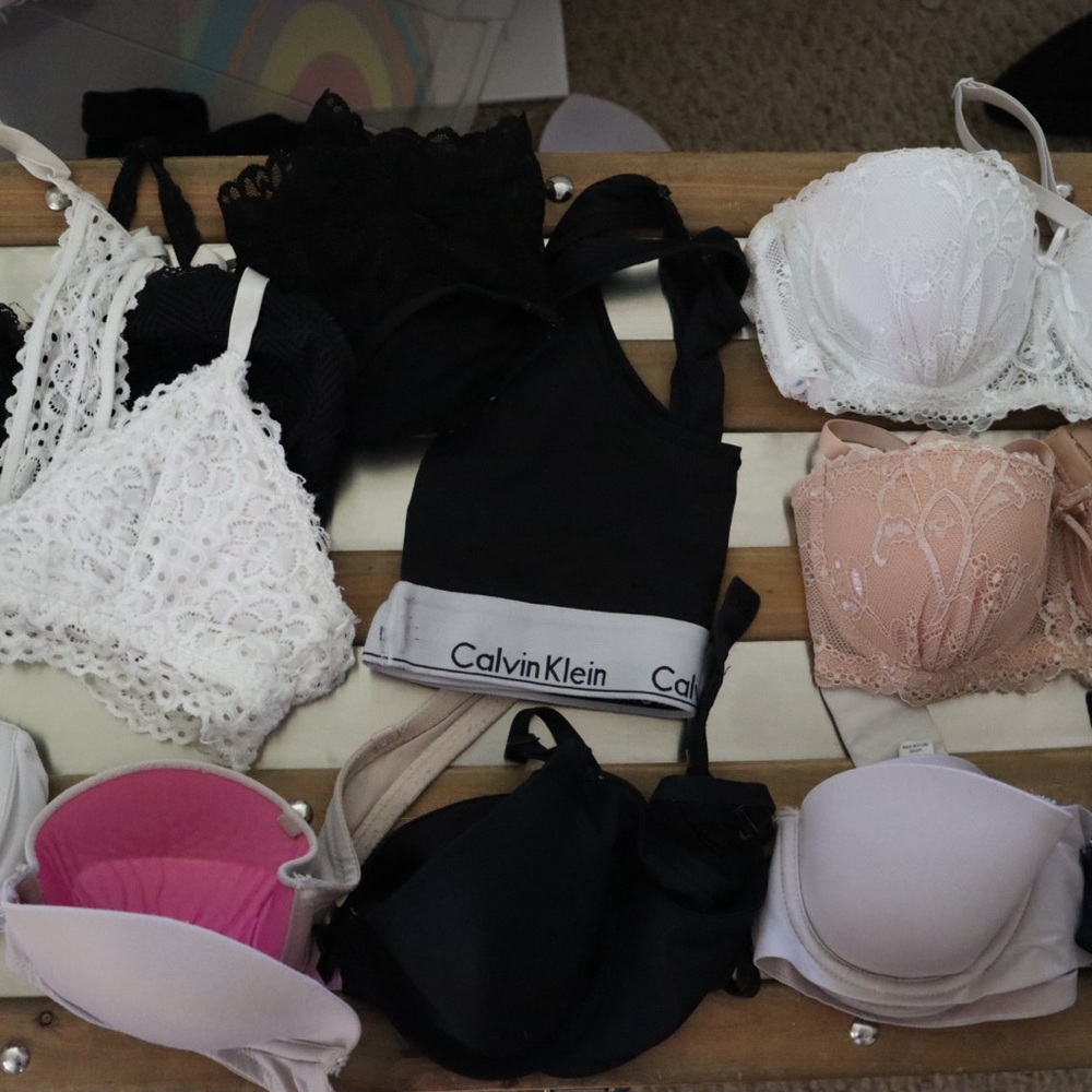 12 pack bras (Calvin Klein, pink, Victoria secret, etc...)